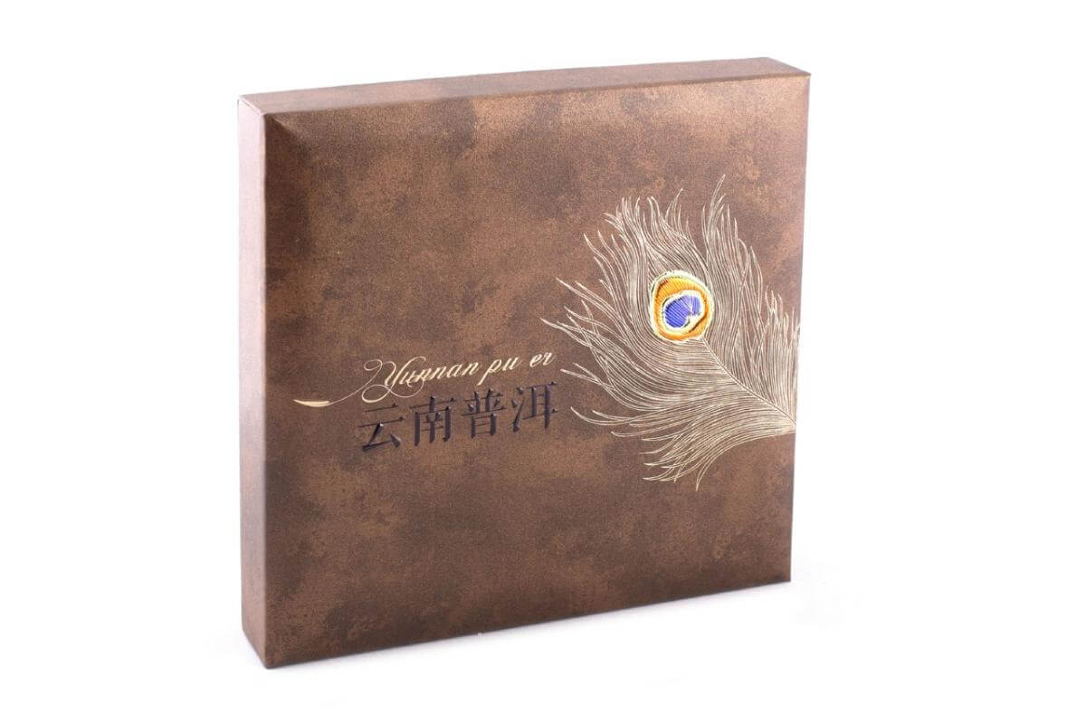 Gift packaging for pu-erh tea cake "Dark Peacock Feather". Price: ₽1,800 rub.