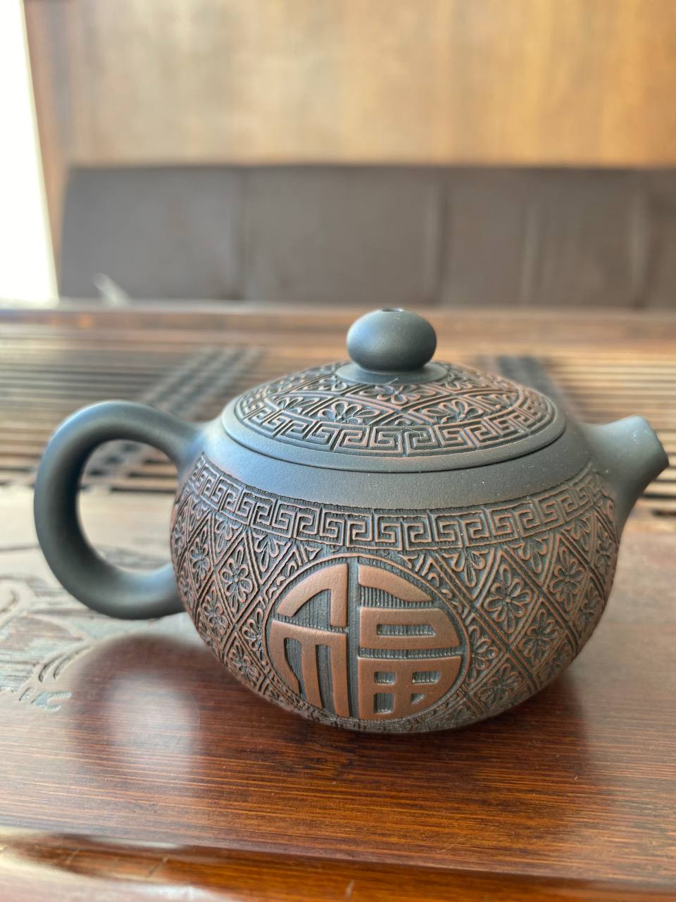 Глиняный чайник из Цзяньшуй, Юньнань "Двухцветный". Price: ₽8,530 rub.