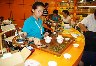 Tea exhibition May 23-27, 2013 in Guangzhou. Photo report.