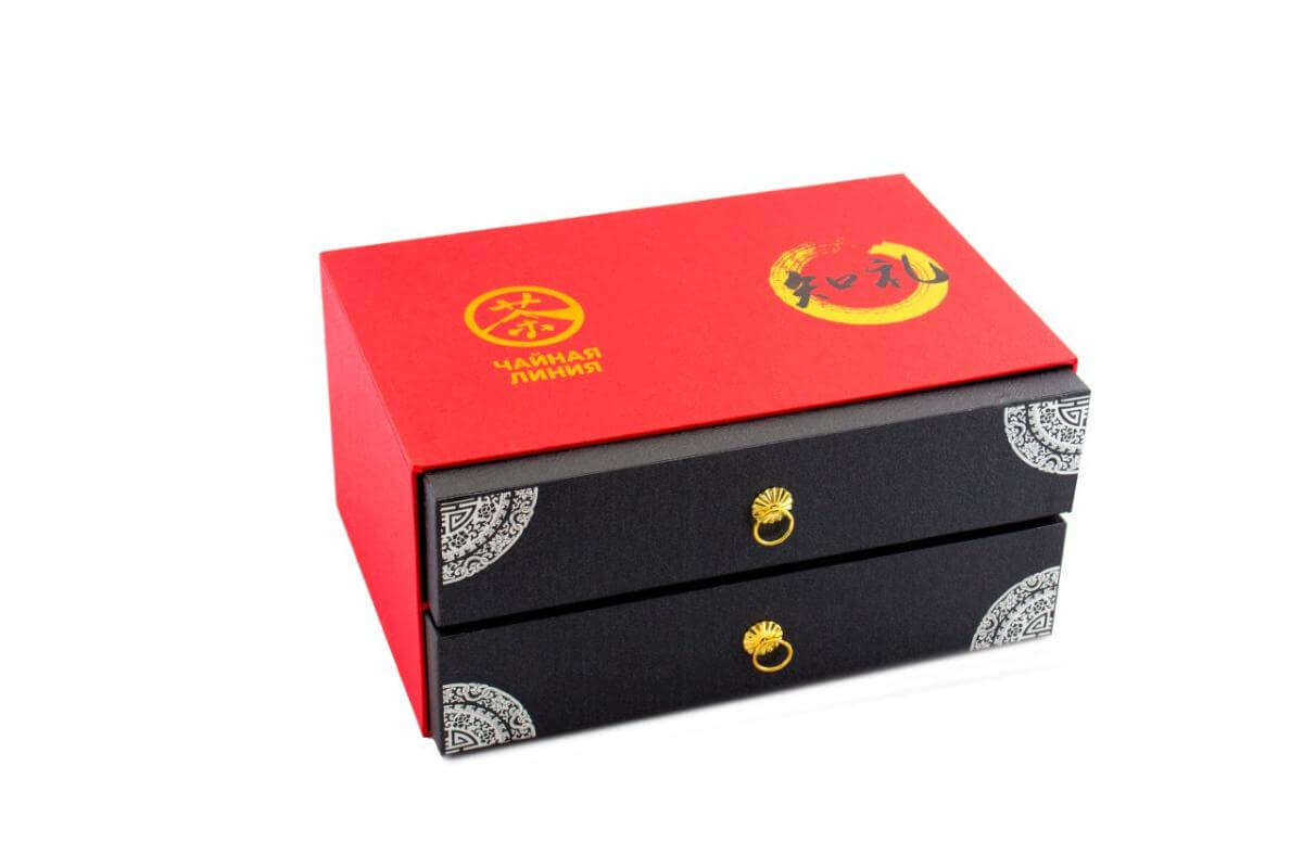 A package for two pancakes of Tea Line pu-erh tea. Price: ₽5,050 rub.