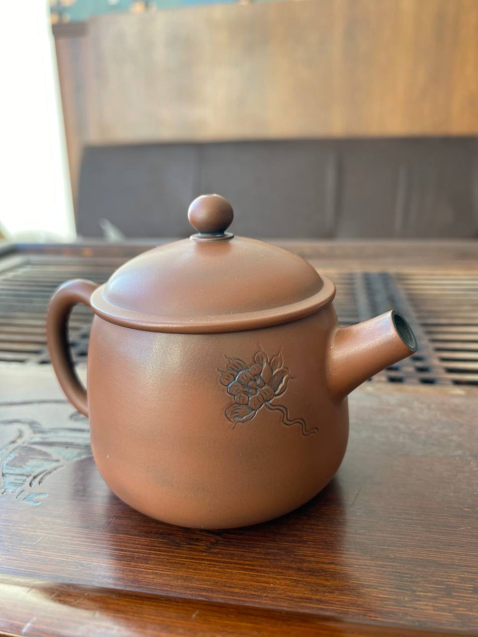 Глиняный чайник из Цзяньшуй, Юньнань "Чайное дерево", 190 мл.. Price: ₽13,460 rub.