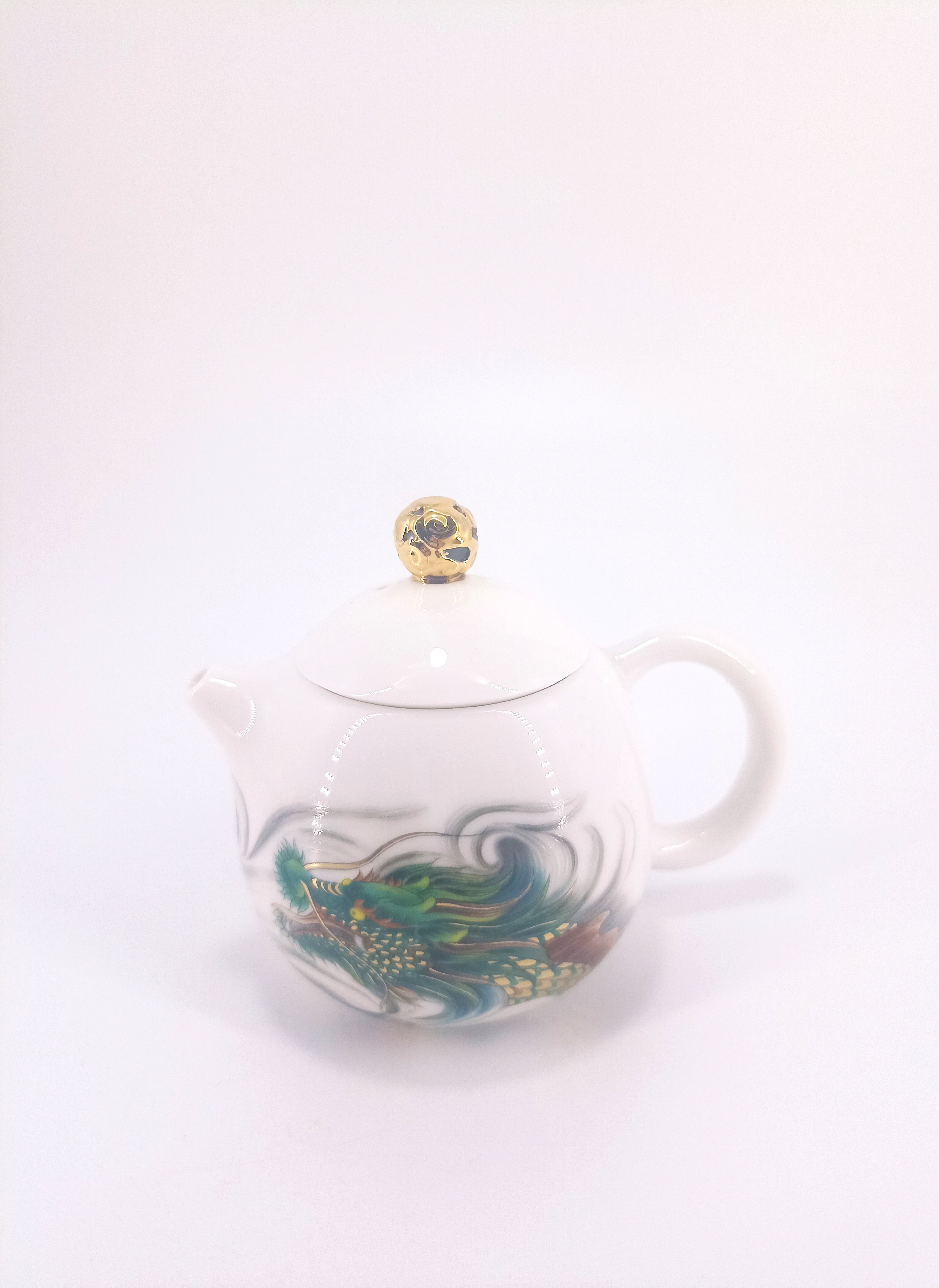 Ceramic teapot "Tsan Long" 200ml. Price: ₽5,780 rub.