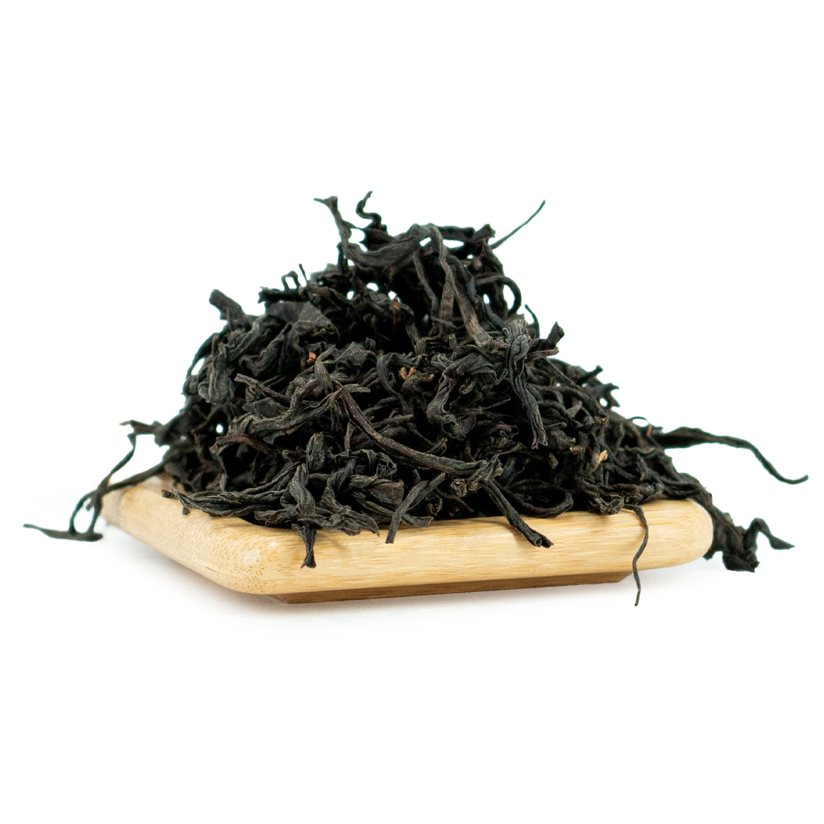 Red tea Zhengshan Xiaozhong (Lapsang Souchong) with a floral aroma