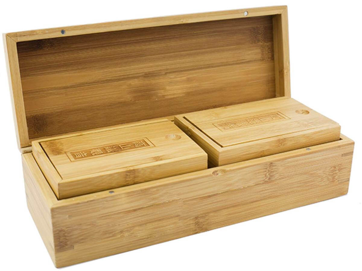 Wooden box "Valuable gift". Price: ₽10,370 rub.