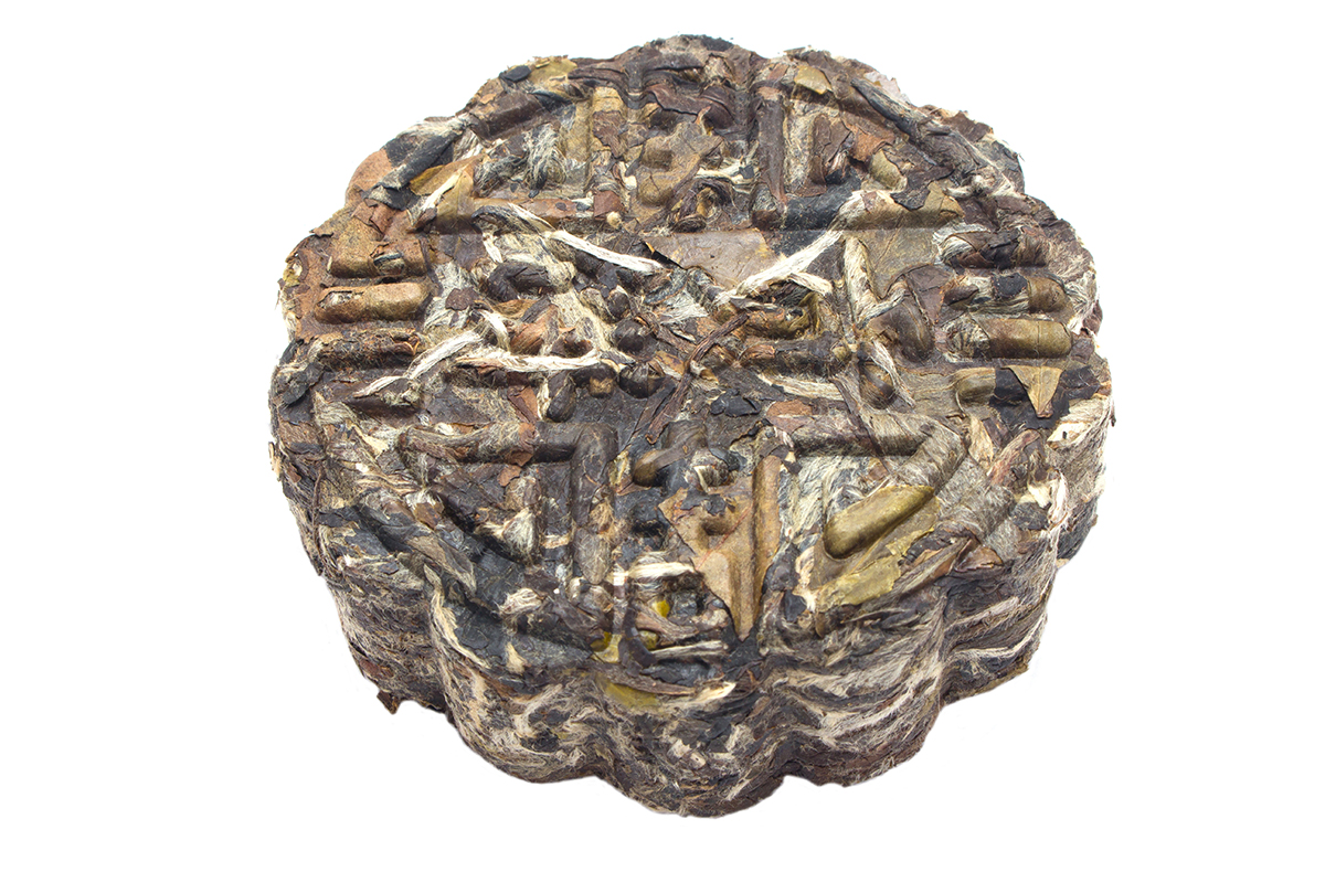 Pressed white tea Белый чай из Фудина