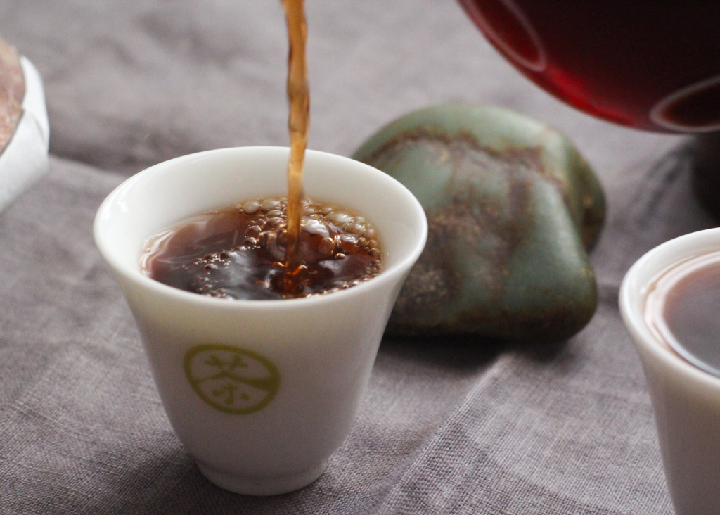 Shu Puer of Bulan Mountains Шу пуэр гор Булан