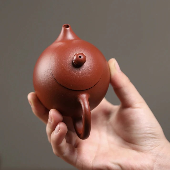 Longdan Teapot (龙蛋壶, Lóng dàn hú) – Dragon Egg Чайник Лундань (龙蛋壶, Lóng dàn hú) – Яйцо дракона