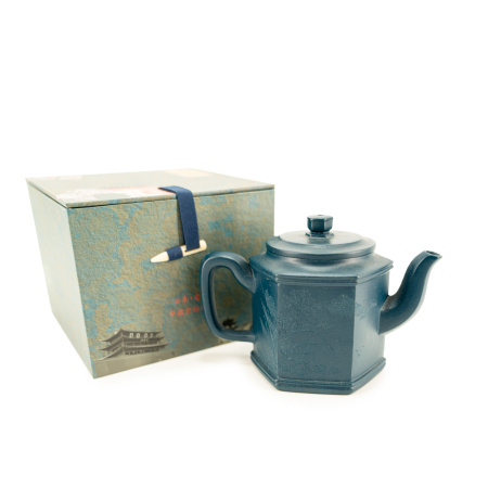 Clay teapot "Faceted". Price: ₽13,220 rub.