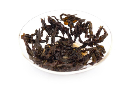Northern Fujian Oolong from Wuyi, Yan Cha Mito Yan Rougui (Cinnamon Oolong Tea by Master Yang Jianwang from Mito Cliff in Wuyi Mountain)
