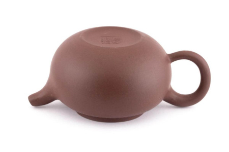 Clay teapot "Dance of flowers", 220 ml. Price: ₽3,700 rub.