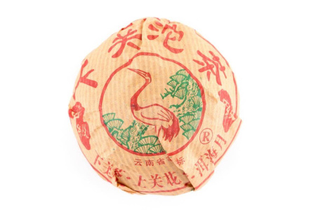 Pressed Raw Pu-erh Tea - Sheng pu-erh 2005 "Premium grade" of the "Pine and Crane" brand from the "Xiaguan" plant, 100 g, 
