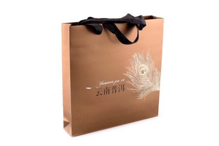 Gift packaging for pu-erh tea cake "Dark Peacock Feather". Price: ₽1,800 rub.