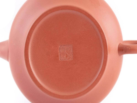 Yixing clay teapot "Swiftness" by master Gao Wenyi, 100 ml.. Price: ₽24,640 rub.