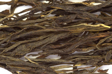 Loose Leaf Pu-erh Tea - Wild Sheng Pu'er 2011, 