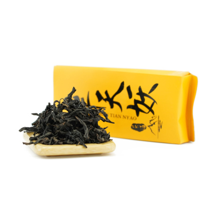 Northern Fujian Oolong from Wuyi, Yan Cha Jiu long ke Ban tian yao (Wuyi oolong from the Nine Dragons Gorge by master Guo Jiafu, 1 collection), 8 g