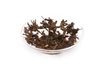Red tea Yan Xun Xiaozhong (Heavily Smoked Lapsang Souchong)