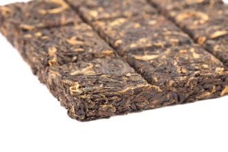 Red tea Pressed Shaikhun 2021 "Family" brand "Tea Line", 90 g