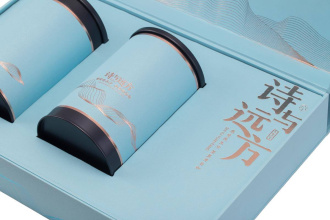 Gift packaging with jars for loose tea "Tea Tide". Price: ₽5,420 rub.