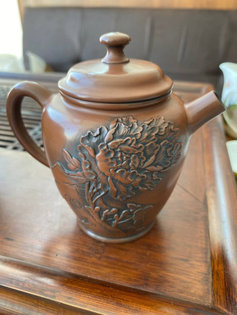 Глиняный чайник из Цзяньшуй, Юньнань "Цветение хризантем", 200 мл. Price: ₽20,940 rub.