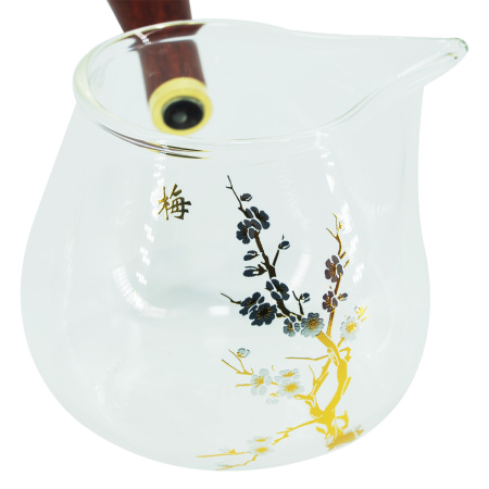 Glass chahai with a wooden handle "Golden Magnolia Branch", 390 ml. Price: ₽2,530 rub.