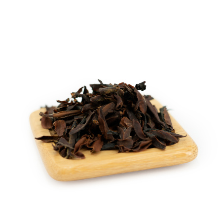 Red tea Hong Cha Ya Bao (Red Tea Buds from Puer Trees)