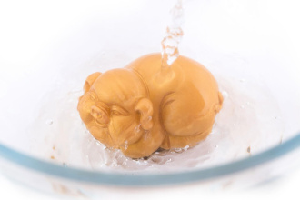 Color-changing toy "Golden Pig". Price: ₽1,230 rub.