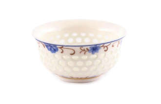 Rice porcelain bowl "Beads and flowers", 50 ml. | 茶杯. Price: ₽270 rub.