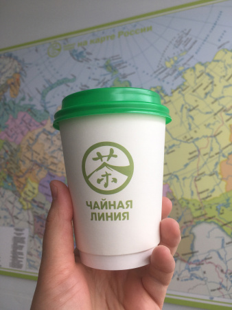 Branded disposable tea cup. Price: ₽20 rub.