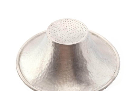 Metal sieve with a wooden handle "Flower". Price: ₽2,730 rub.