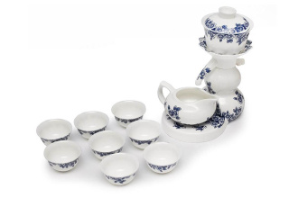 Сервиз керамический "Чайный привод". Price: ₽11,340 rub.