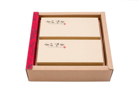 Gift wrapping with boxes "Dragon Flame". Price: ₽5,880 rub.
