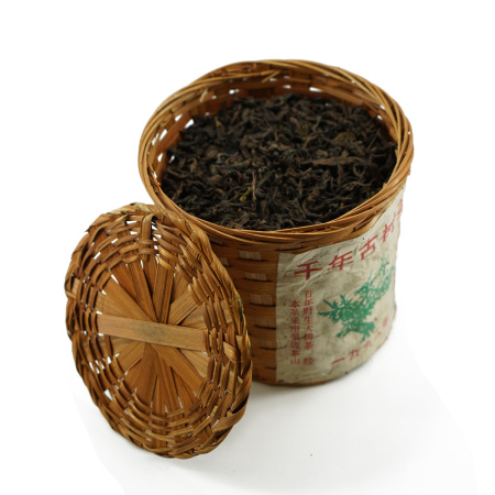 Loose Leaf Pu-erh Tea - Shu Puer from Jingmai Mountains 1992 in a basket, 300g, 