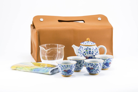 Discounted travel tea set with box "A bygone era?". Price: ₽9,610 rub.