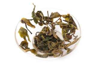 Loose Leaf Pu-erh Tea - Шэн пуэр 2021 г. "Нака да шу" (Большие деревья из Нака), 