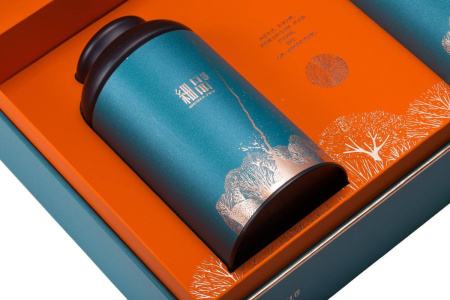 Gift box with loose tea jars "Tea Party by the Sea". Price: ₽5,420 rub.