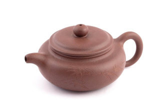 Ceramic teapot from Yixing, Jiangsu "Baizhuixiang", 140 ml.. Price: ₽4,330 rub.