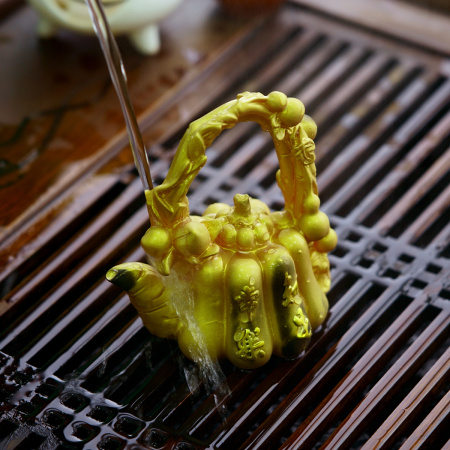 Color-changing tea figurine "Shui Hu". Price: ₽2,140 rub.