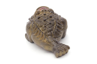 Color-changing tea figurine "Medium Three-legged Wealth Toad with a Red Nose". Price: ₽1,580 rub.