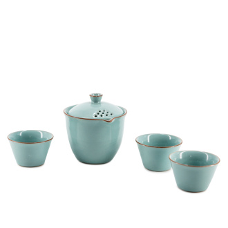 Travel tea set. Price: ₽4,450 rub.