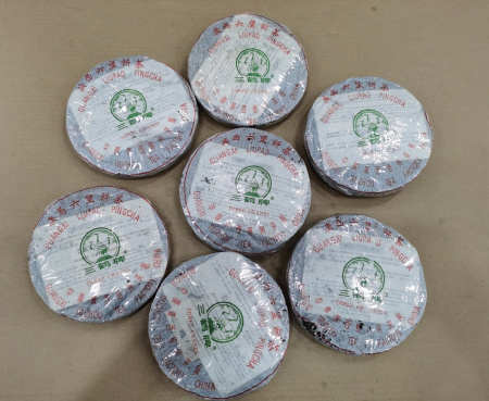 Dark Tea (Hei cha) - Любао 1995 года "Три журавля" марки "Сань Хэ" 250 гр, 