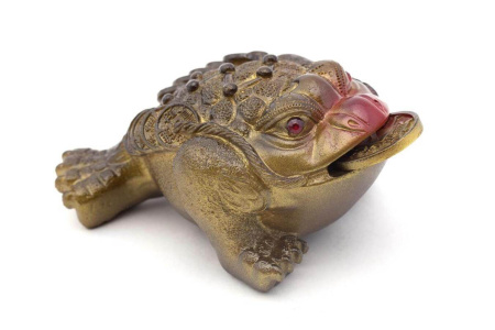Color-changing tea figurine "Medium Three-legged Wealth Toad with a Red Nose". Price: ₽1,580 rub.