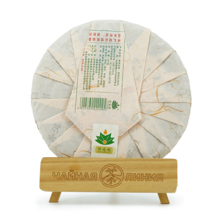 Pressed Raw Pu-erh Tea - Sheng Pu'er 2019 "Tea King of Nanno" from the Zhoushi tea factory, 357g, 