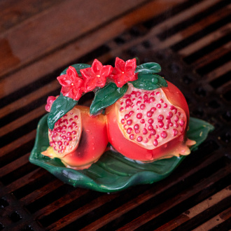 Color-changing tea figurine "Pomegranate". Price: ₽2,270 rub.