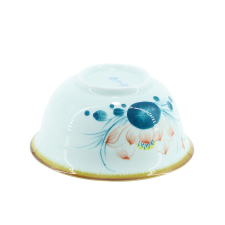 Gaiwan "Buds with a Golden Border", 180 ml. Price: ₽2,570 rub.