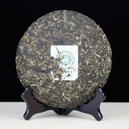 Pressed Raw Pu-erh Tea - Sheng pu-erh 2007 "7538" from the Chantai plant, 357 g, 