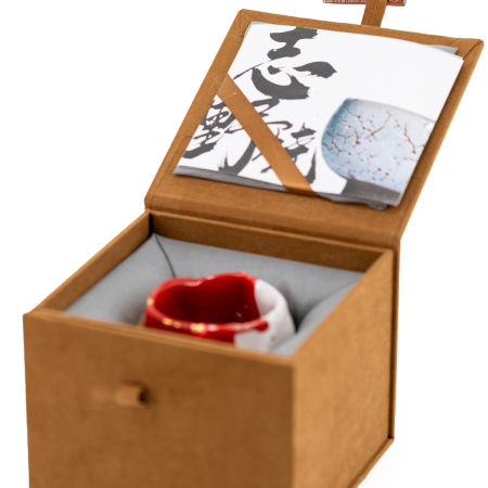 Ceramic bowl Sino "White and red" by master Huang Ronghua, 130 ml | 茶杯. Price: ₽20,630 rub.