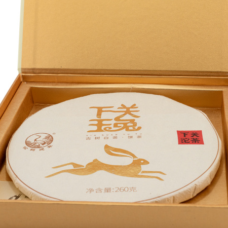 Buy, white tea Yueguang Bai Gu Shu 2023 (White Pu-erh from centuries-old trees) from the Xiaguan factory, 260g cake