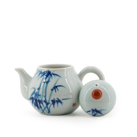 Ceramic teapot "Bamboo", 120 ml.. Price: ₽3,140 rub.