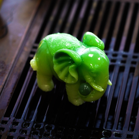Color-Changing Tea Toy "Lime Elephant". Price: ₽2,350 rub.
