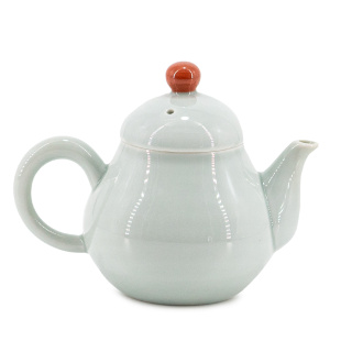 Ceramic teapot "Elevation" 115 ml. Price: ₽3,140 rub.